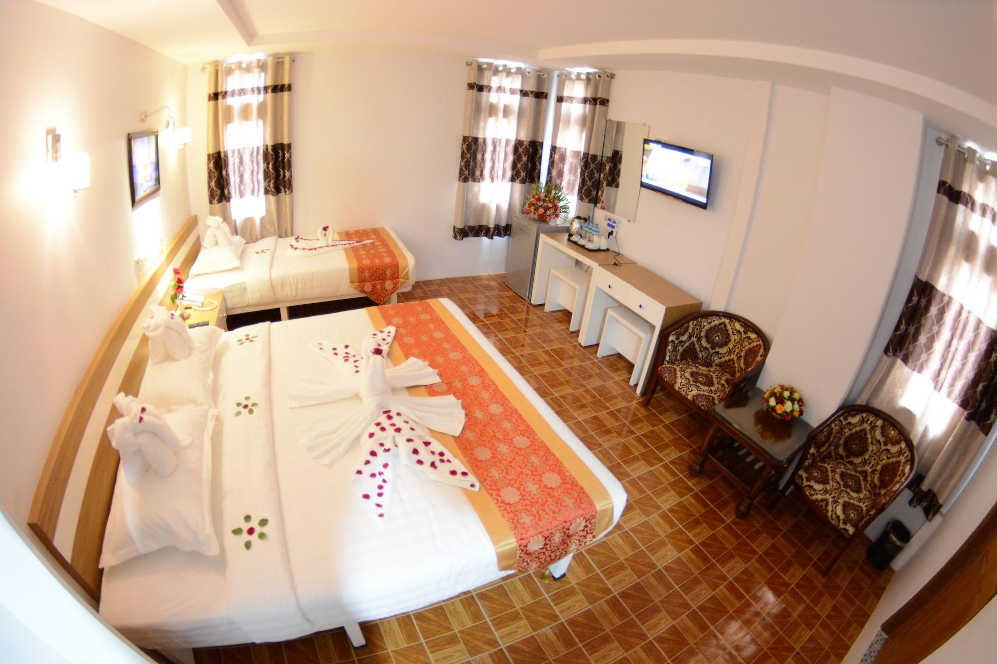 Kaung Myint Hotel Mandalay Bagian luar foto