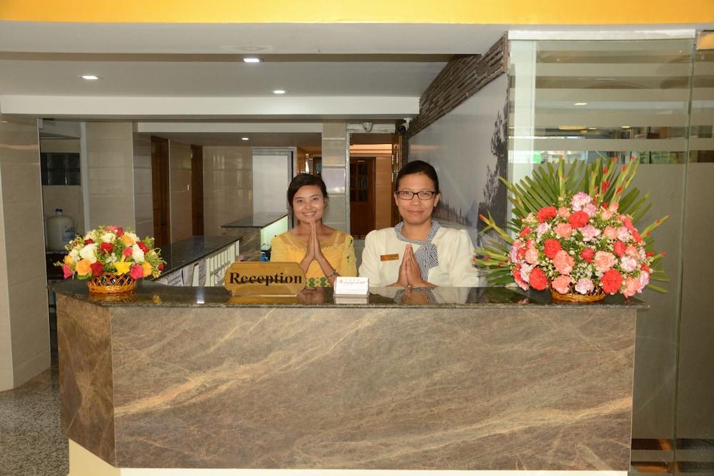 Kaung Myint Hotel Mandalay Bagian luar foto