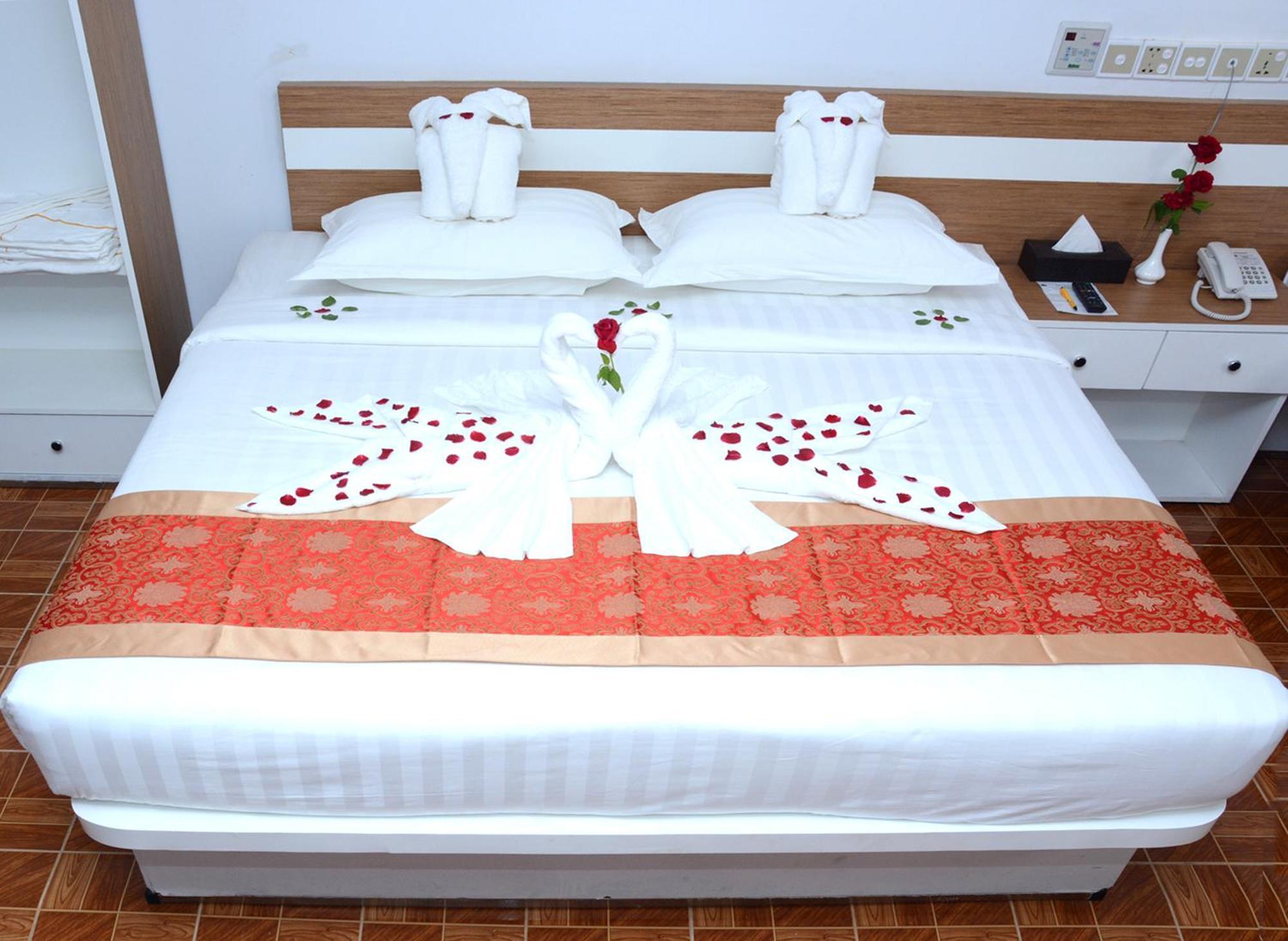 Kaung Myint Hotel Mandalay Ruang foto