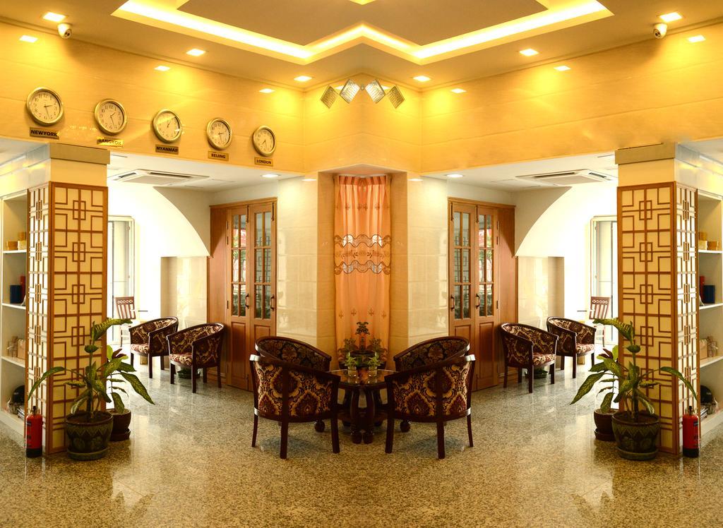 Kaung Myint Hotel Mandalay Bagian luar foto