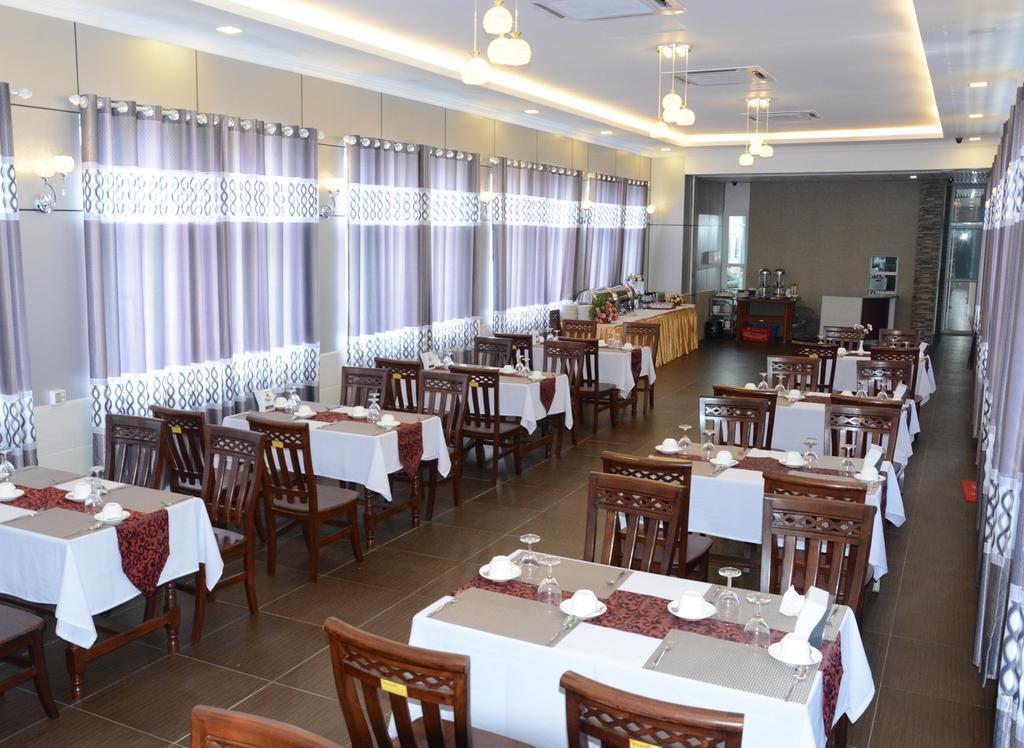 Kaung Myint Hotel Mandalay Bagian luar foto
