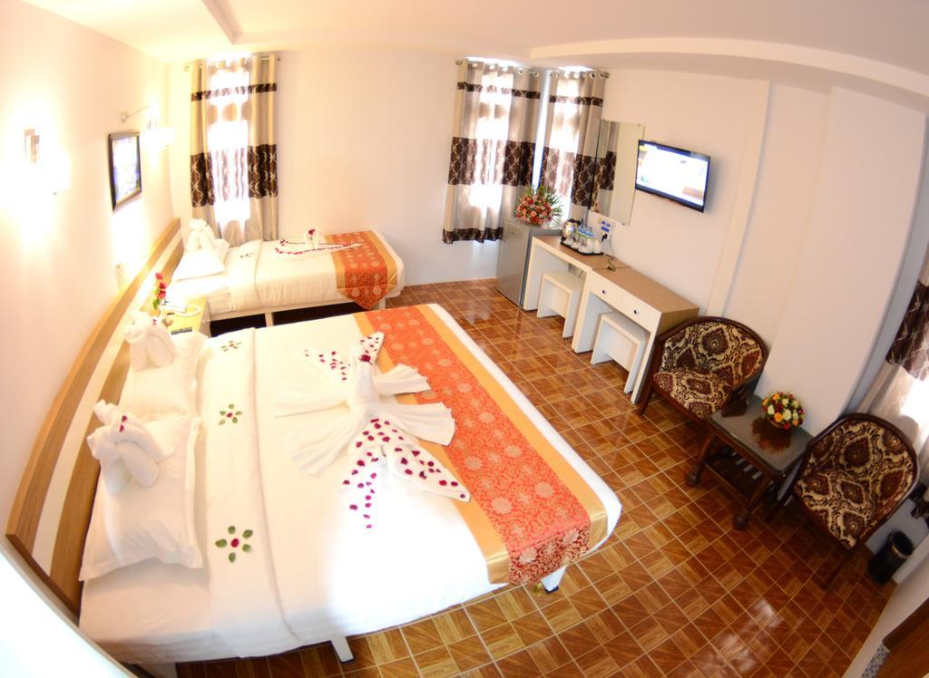 Kaung Myint Hotel Mandalay Bagian luar foto