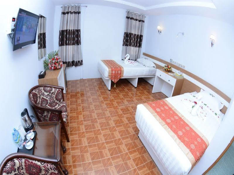 Kaung Myint Hotel Mandalay Bagian luar foto