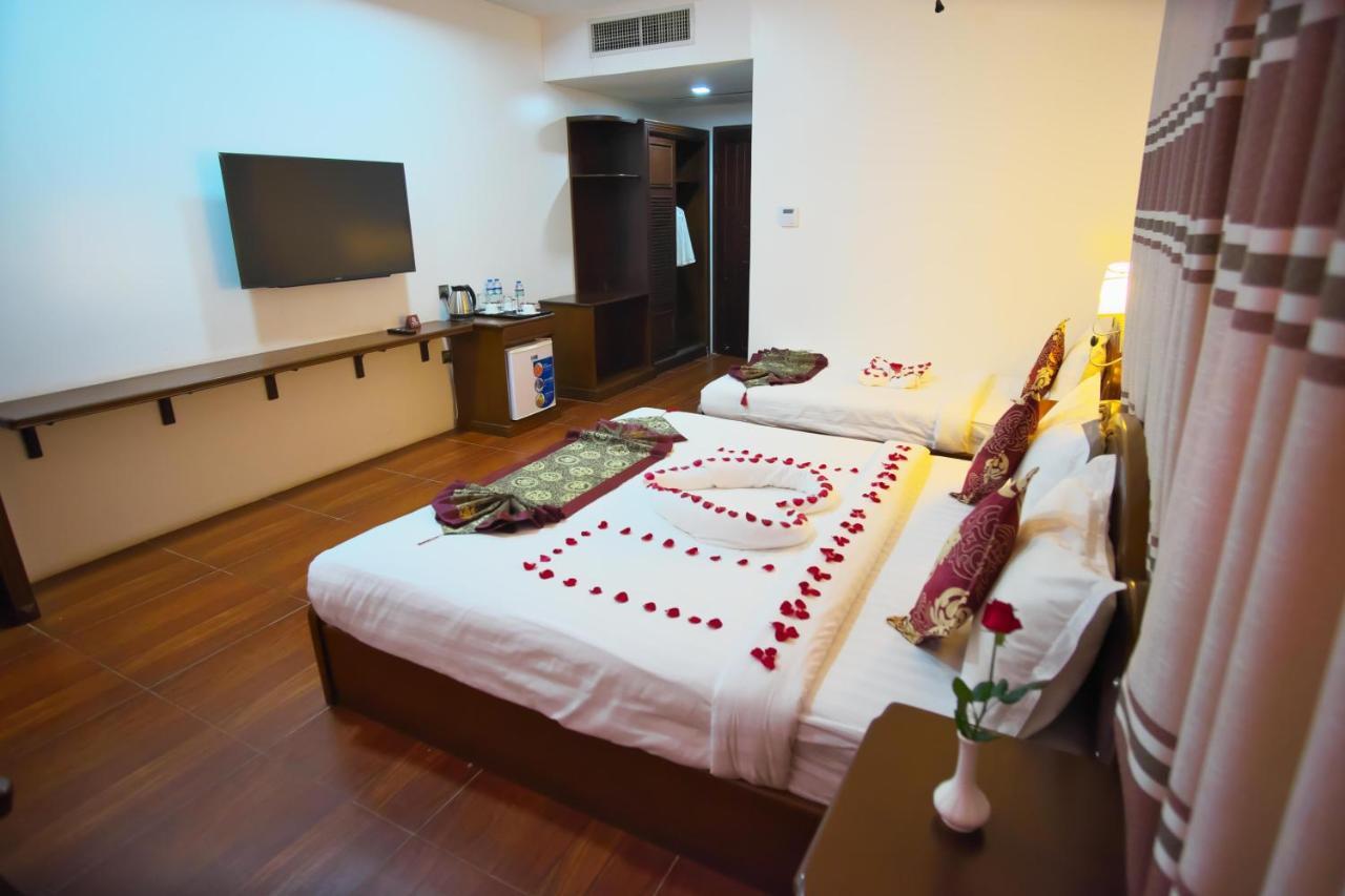 Kaung Myint Hotel Mandalay Bagian luar foto